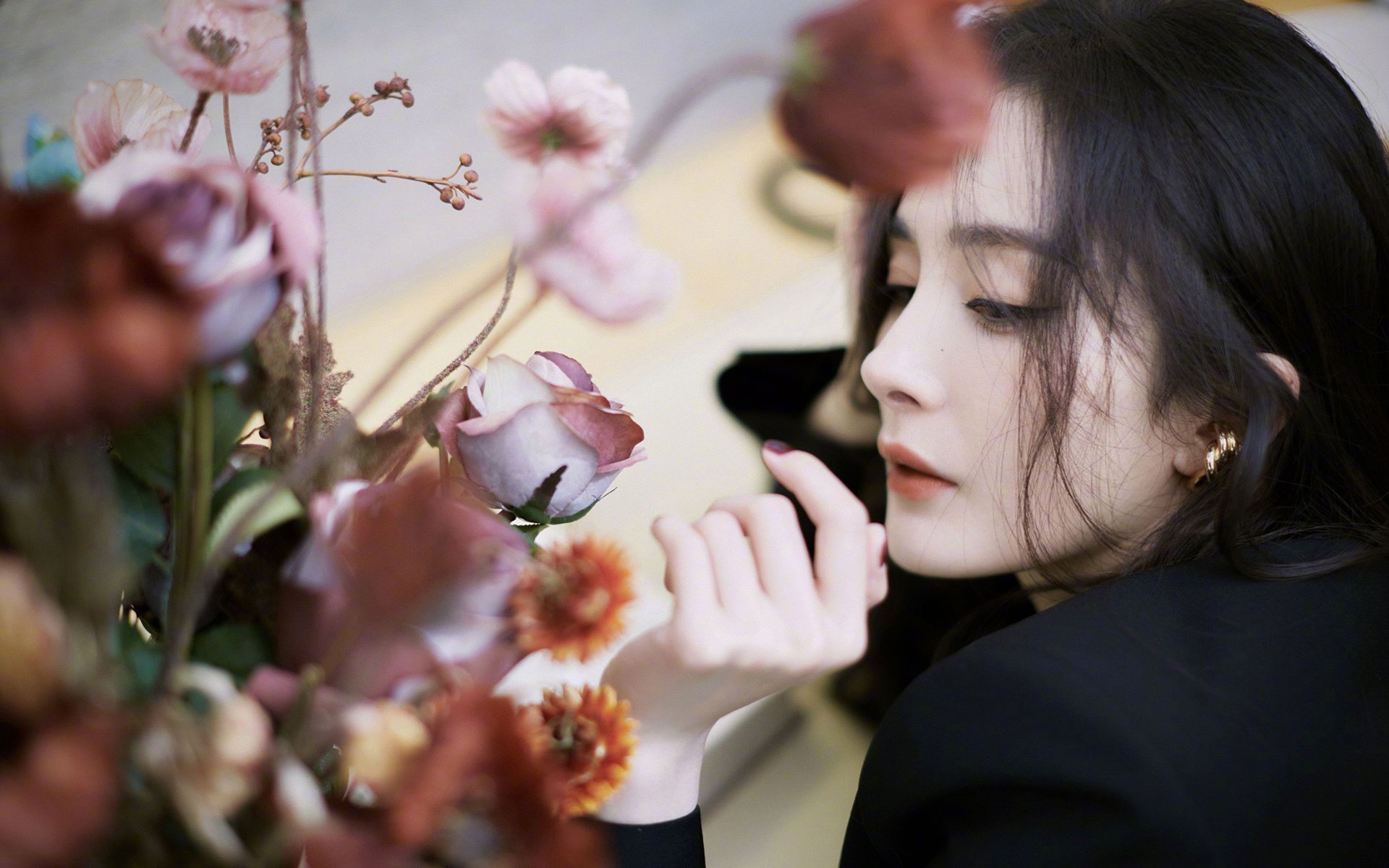 阿坎吉一锤定音!几内亚全面压制3-0横扫厄瓜多尔,世界杯梦想再燃